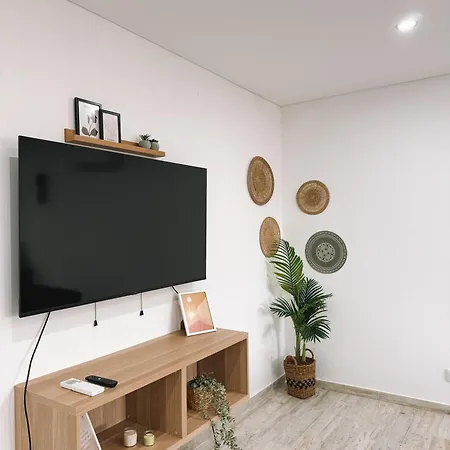 The House Apartment *